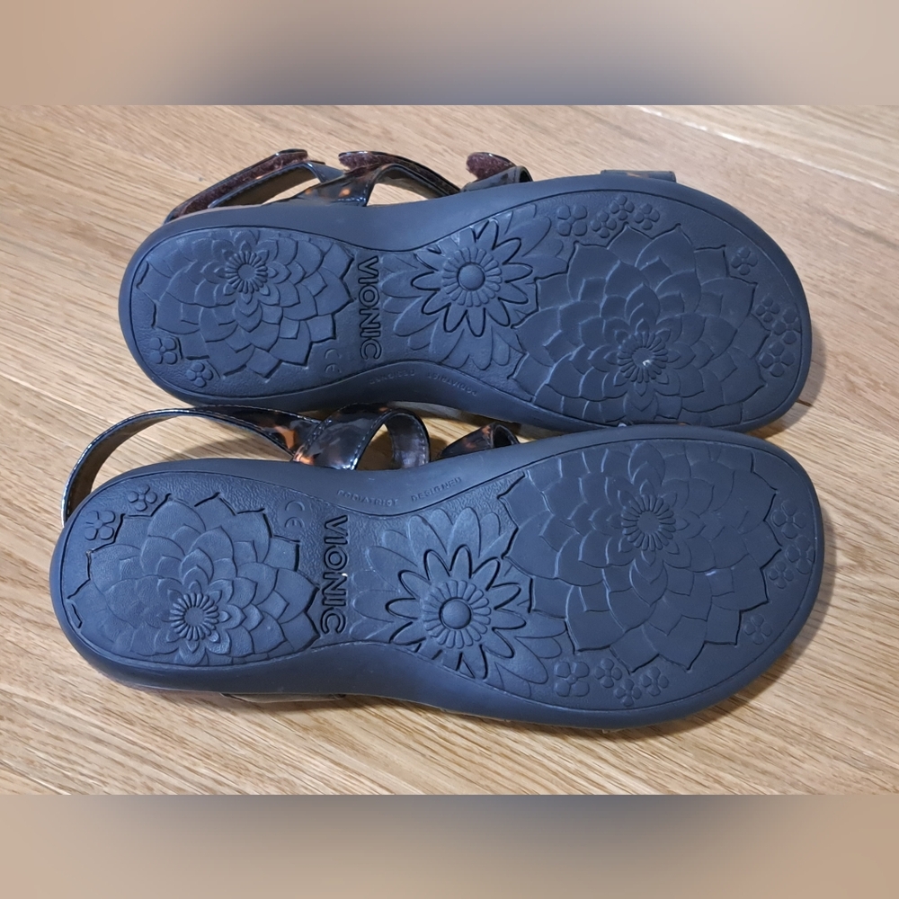 Vionic Amber Sandal Tortoise Pattern US 7 EUR 38 - image 11